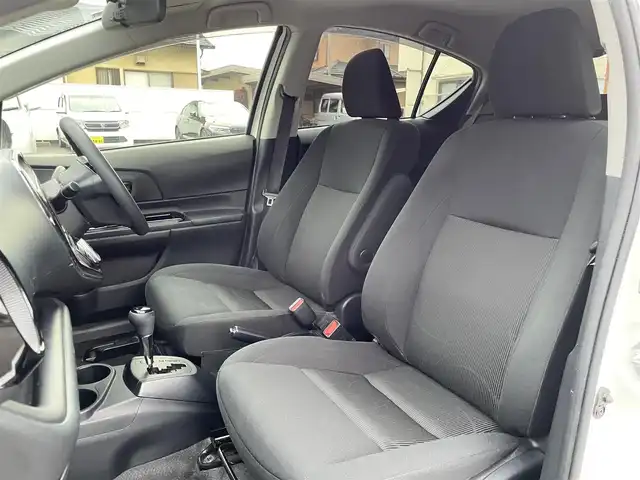 トヨタ アクア 山梨県 2018(平30)年 9.2万km ホワイトパールクリスタルシャイン (株)IDOMが運営する【じしゃロン甲府店】の自社ローン専用車両になります。/こちらは現金またはオートローンご利用時の価格です。自社ローンご希望の方は別途その旨お申付け下さい/純正SDナビ/・型式　NSCN-W68/TV・CD・BT接続/バックカメラ/ETC/レーンキープアシスト/スマートキーｘ２