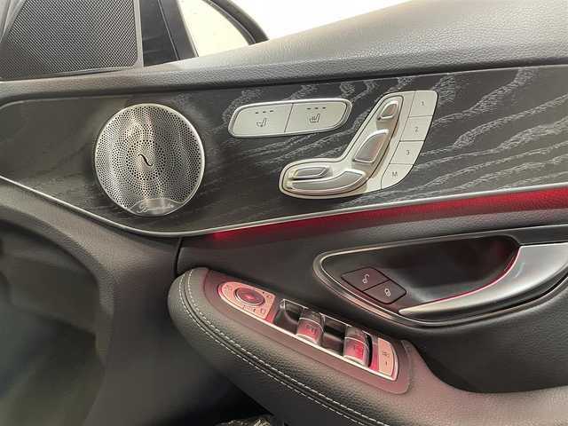 メルセデス・ベンツ Ｃ２００ 4マチック ローレウスED 道央・札幌 2020(令2)年 6.9万km オブシディアンブラック セーフティーパッケージ/・アクティブステアリングアシスト/・アクティブスタンスアシストディストニック/・アクティブブレーンチェンジングアシスト/・アクティブエマージェンシーストップアシスト/・アクティブブレーキアシスト/・緊急回避補助システム/・渋滞時緊急ブレーキ機能/・アクティブレーンキーピングアシスト/・チャイルドセーフティシートセンサー/・PRE-SAFE/・PRE-SAFEサウンド/コンフォートパッケージ/・burumesterサウンド/・エアバランスパッケージ/・ヘットアップディスプレイ/可変スピードリミッター/ダイレクトセレクト/カラーマルチファンクションディスプレイ/自動防眩ルームミラー＆ドアミラー/レインセンサー/ビルトインETC/オートライト/シートセンサー/マイクロエアフィルター＆チャコールフィルター/ビルトインETC