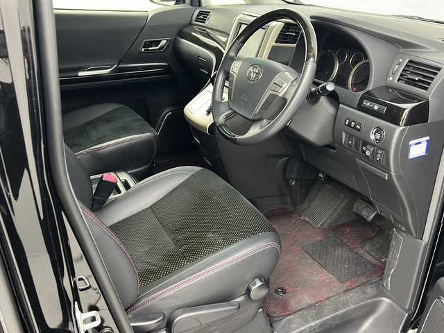 トヨタ ヴェルファイア 2．4Z ゴールデンアイズⅡ 茨城県 2014(平26)年 7万km ブラック 純正HDDナビ　フルセグ再生可　後席モニター　バックカメラ　電動リアゲート　両側電動スライドドア　クルーズコントロール　パーキングアシスト　ハーフレザーシート　純正18インチAW　純正フロアマット　ビルトインETC
