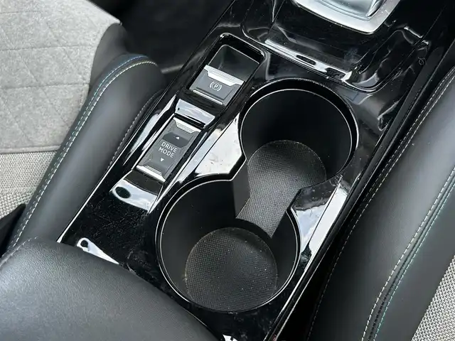 プジョー ２０８ GT ライン 茨城県 2020(令2)年 4.1万km 赤 パノラミックGR /衝突軽減B /ACC /レ-ンキ-プアシスト /ブラインドスポットモニタ- /パ-キングアシスト /ディスプレイOD /CarPlay /BT /USB /LEDヘッドライト /オートハイビーム /半革 /パドルシフト /ETC2.0 /ドラレコ /禁煙車