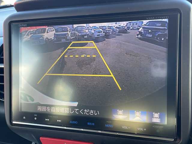 ホンダ Ｎ ＢＯＸ カスタム SSブラックSパッケージ 青森県 2016(平28)年 9.7万km クリスタルブラックパール 4WD/純正8型ナビ・フルセグTV/CD・DVD・Bluetooth・SD/純正フリップダウンモニター/バックカメラ/パワースライドドア/前席シートヒーター/純正エンジンスターター/ドライブレコーダー/ビルトインETC/ヒーテッドドアミラー/シートバックテーブル/リアシートスライド/後席左右ロールサンシェード/HIDヘッドライト/LEDフォグランプ/純正14インチアルミ