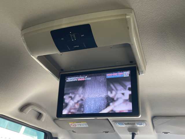 ホンダ Ｎ ＢＯＸ カスタム SSブラックSパッケージ 青森県 2016(平28)年 9.7万km クリスタルブラックパール 4WD/純正8型ナビ・フルセグTV/CD・DVD・Bluetooth・SD/純正フリップダウンモニター/バックカメラ/パワースライドドア/前席シートヒーター/純正エンジンスターター/ドライブレコーダー/ビルトインETC/ヒーテッドドアミラー/シートバックテーブル/リアシートスライド/後席左右ロールサンシェード/HIDヘッドライト/LEDフォグランプ/純正14インチアルミ