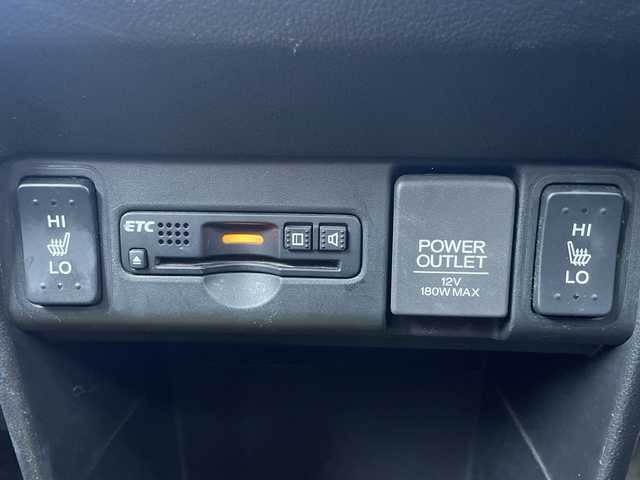 ホンダ Ｎ ＢＯＸ カスタム SSブラックSパッケージ 青森県 2016(平28)年 9.7万km クリスタルブラックパール 4WD/純正8型ナビ・フルセグTV/CD・DVD・Bluetooth・SD/純正フリップダウンモニター/バックカメラ/パワースライドドア/前席シートヒーター/純正エンジンスターター/ドライブレコーダー/ビルトインETC/ヒーテッドドアミラー/シートバックテーブル/リアシートスライド/後席左右ロールサンシェード/HIDヘッドライト/LEDフォグランプ/純正14インチアルミ