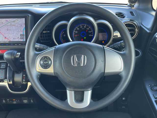 ホンダ Ｎ ＢＯＸ カスタム SSブラックSパッケージ 青森県 2016(平28)年 9.7万km クリスタルブラックパール 4WD/純正8型ナビ・フルセグTV/CD・DVD・Bluetooth・SD/純正フリップダウンモニター/バックカメラ/パワースライドドア/前席シートヒーター/純正エンジンスターター/ドライブレコーダー/ビルトインETC/ヒーテッドドアミラー/シートバックテーブル/リアシートスライド/後席左右ロールサンシェード/HIDヘッドライト/LEDフォグランプ/純正14インチアルミ