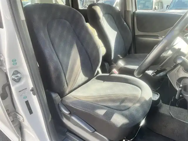 トヨタ ラクティス G Lパッケージ HIDセレ 島根県 2007(平19)年 11.3万km ホワイトパールクリスタルシャイン 純正ＤＶＤナビ　/ＤＶＤ再生　/ビルトインＥＴＣ　/クルーズコントロール　/パドルシフト/プッシュスタート　/スマートキー　/純正キセノンライト　　/純正フロアマット　/社外アルミホイール　/取扱説明書　/スペアキー１本