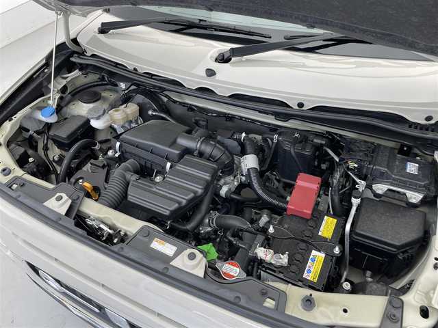 スズキ ラパン ＬＣ X 滋賀県 2024(令6)年 0.6万km フォーンベージュメタリック/アーバンブラウン 2トーン 純正7インチディスプレイオーディオ/【AppleCarPlay/AndroidAuto】/ハーフレザーシート/リアソナー/バックカメラ/LEDヘッドライト/D/Nシートヒーター/衝突軽減ブレーキ/レーンキープアシスト/スペアキー/スマートキー