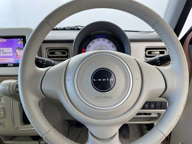 スズキ ラパン X 群馬県 2016(平28)年 6.9万km コフレピンクパールメタリック/ホワイト2トーンルーフ 禁煙車　社外７インチナビ　純正ビルトインETC　フルセグテレビ　ルーフラック　純正シートカバー　HIDヘッドライト　シートヒーター　オートライト　レーダーブレーキサポート　社外アルミホイール