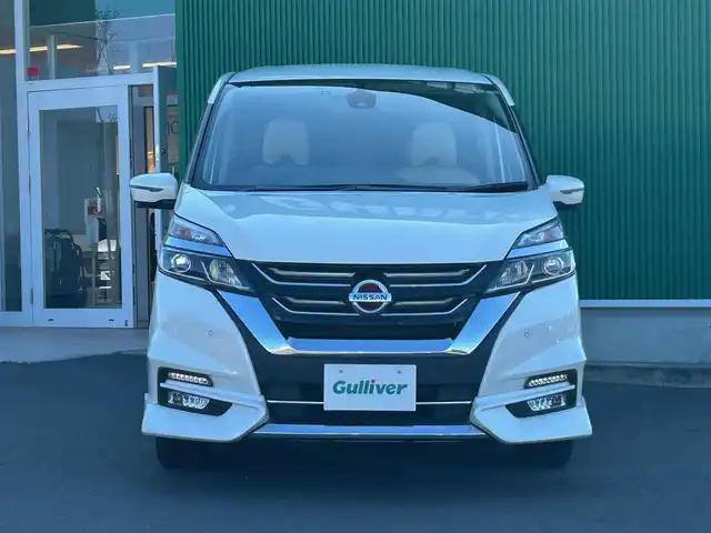 日産 セレナ ハイウェイスター G 宮城県 2016(平28)年 4.3万km ブリリアントホワイトパール セーフティパックB/●SRSカーテンエアバッグシステム&サイドエアバッグシステム/●踏み間違い衝突防止アシスト/●インテリジェントパーキングアシスト/●標識検知機能/●インテリジェントアラウンドビューモニター/●インテリジェントDA（ふらつき警報）/●フロント&バックソナー/●インテリジェント ルームミラー/●電動パーキングブレーキ/●オートブレーキホールド/●プロパイロット/●インテリジェントLI（車線逸脱防止支援システム）/●ヒーター付ドアミラー/●ステアリングスイッチ/前席クイックコンフォートヒーター付シート/＝＝＝/エマージェンシーブレーキ/車線逸脱警報/純正フリップダウンモニター/純正9型ナビ（MM516D-L）/・CD/DVD/・Bluetooth/・フルセグTV/ETC/ドライブレコーダー/シートカバー/ハンズフリー両側パワースライドドア/革巻きステアリング/LEDヘッドライト/フォグランプ/オートライト/スマートキー＆プッシュスタート/電動格納ミラー/純正16インチAW/フロアマット/ドアバイザー