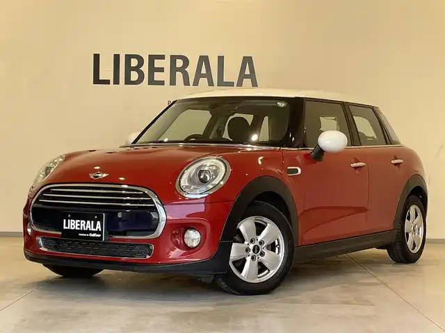 ＭＩＮＩ ミニ クーパー D 熊本県 2017(平29)年 8.6万km ブレイジングレッド ・スマートキー/・プッシュスタート/・純正HDDナビ/　【Bluetooth・USB・AUX・MSV】/・バックカメラ/・ETC/・ドライブレコーダー(前後録画)/・LEDヘッドランプ/・LEDフォグランプ/・純正マット