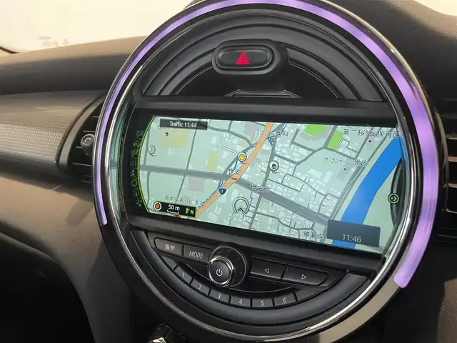 ＭＩＮＩ ミニ クーパー D 熊本県 2017(平29)年 8.6万km ブレイジングレッド ・スマートキー/・プッシュスタート/・純正HDDナビ/　【Bluetooth・USB・AUX・MSV】/・バックカメラ/・ETC/・ドライブレコーダー(前後録画)/・LEDヘッドランプ/・LEDフォグランプ/・純正マット