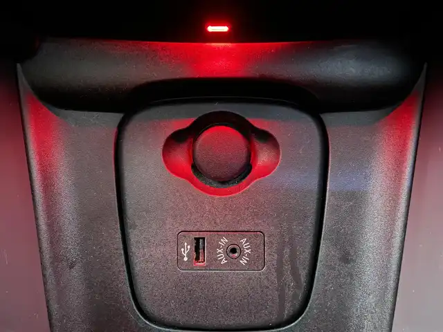 ＭＩＮＩ ミニ クーパー D 熊本県 2017(平29)年 8.6万km ブレイジングレッド ・スマートキー/・プッシュスタート/・純正HDDナビ/　【Bluetooth・USB・AUX・MSV】/・バックカメラ/・ETC/・ドライブレコーダー(前後録画)/・LEDヘッドランプ/・LEDフォグランプ/・純正マット