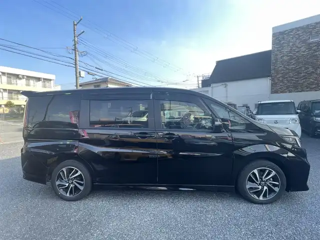 ホンダ ステップワゴン スパーダ クルスピセンシング 大阪府 2020(令2)年 3.2万km プレミアムスパークルブラックパール ワンオーナー/ホンダセンシング/純正ナビ/クルーズコントロール/フルセグテレビ/フリップダウンモニター/両側パワースライドドア/レーダークルーズコントロール/バックカメラ/HIDヘッドライト/純正17インチアルミホイール/ETC