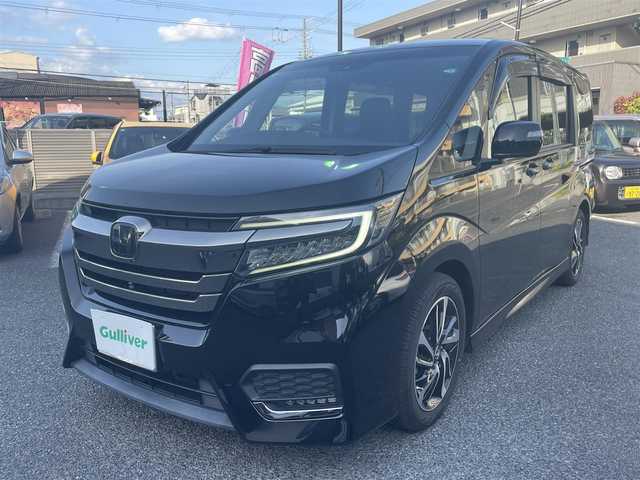 ホンダ ステップワゴン スパーダ クルスピセンシング 大阪府 2020(令2)年 3.2万km プレミアムスパークルブラックパール ワンオーナー/ホンダセンシング/純正ナビ/クルーズコントロール/フルセグテレビ/フリップダウンモニター/両側パワースライドドア/レーダークルーズコントロール/バックカメラ/HIDヘッドライト/純正17インチアルミホイール/ETC