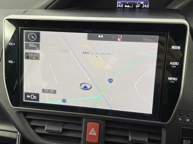 トヨタ ノア Si ダブルバイビー 道央・札幌 2017(平29)年 5.5万km ブラック ・４WD  / 寒冷地仕様/・モデリスタエアロ(F.S.R)/・トヨタセーフティセンス/・プリクラッシュセーフティ/・クルーズコントロール/・純正10インチナビ/・DVD.CD.SD.フルセグ/・Bluetooth/バックカメラ/・両側パワースライドドア/・ハーフレザーシート/・LEDオートライト/オートハイビーム/・フロントワイパーデアイサー/・ビルトインETC
