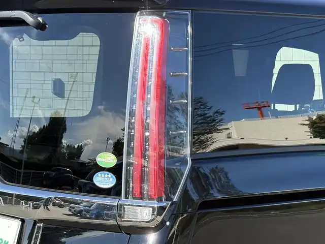 トヨタ ノア Si ダブルバイビー 岩手県 2017(平29)年 5.5万km ブラック ４WD/モデリスタエアロ(F.S.R)/ハーフレザー/両側パワースライドドア/寒冷地仕様/純正10インチナビ/→フルセグTV/Bluetooth/CD/DVD/FM/AM/バックカメラ/ステアリングスイッチ/トヨタセーフティセンス/プリクラッシュセーフティ/フロントワイパーデアイサー/〇プッシュスタート/〇電動格納ミラー/〇ドアバイザー/〇フロアマット/〇シガーソケット/オートライト/LEDヘッドライト/フォグライト/ドライブレコーダー/ETC