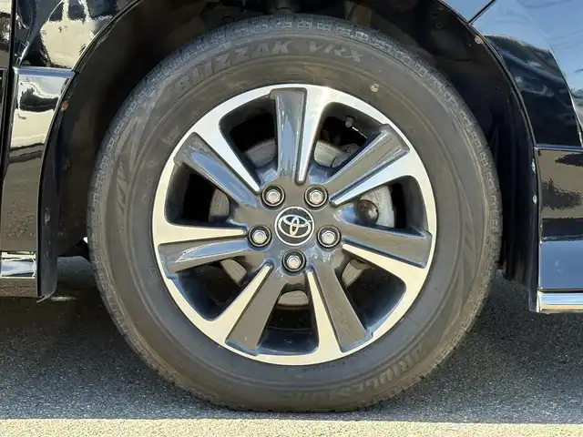 トヨタ ノア Si ダブルバイビー 岩手県 2017(平29)年 5.5万km ブラック ４WD/モデリスタエアロ(F.S.R)/ハーフレザー/両側パワースライドドア/寒冷地仕様/純正10インチナビ/→フルセグTV/Bluetooth/CD/DVD/FM/AM/バックカメラ/ステアリングスイッチ/トヨタセーフティセンス/プリクラッシュセーフティ/フロントワイパーデアイサー/〇プッシュスタート/〇電動格納ミラー/〇ドアバイザー/〇フロアマット/〇シガーソケット/オートライト/LEDヘッドライト/フォグライト/ドライブレコーダー/ETC
