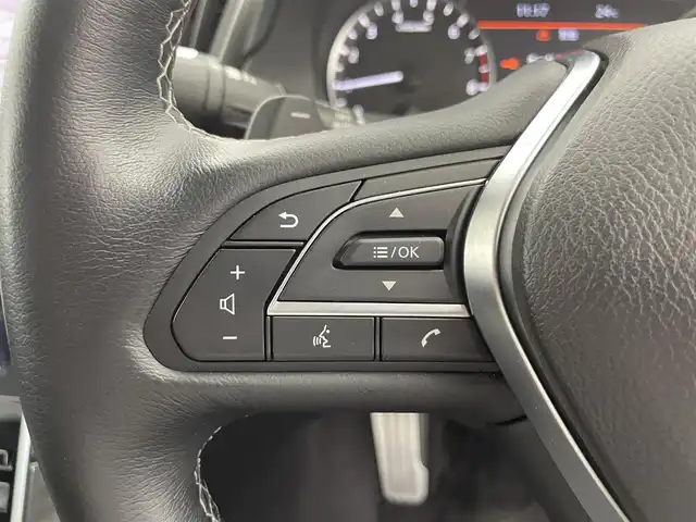 日産 スカイライン ハイブリッド GT タイプSP 富山県 2020(令2)年 3.8万km ダークメタルグレー 純正ナビ（AM/FM/DVD/BT/USB/フルセグ）/全方位カメラ/ETC/BSW（後側方車両検知警報）/衝突被害軽減システム/レーダークルーズコントロール/レーンキープアシスト/コーナーセンサー/横滑り防止装置/アイドリングストップ/レザーシート/D/N席パワーシート/D席メモリシート/シートヒーター/純正アルミホイール/純正フロアマット/オートLEDライト/オートホールド付電子パーキング/革巻きステアリング/ステアリングスイッチ/パドルシフト/スマートキー/スペアキー