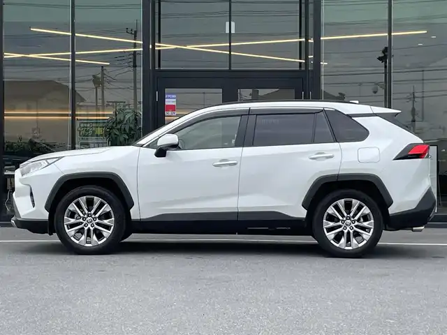 トヨタ ＲＡＶ４ G Zパッケージ 茨城県 2021(令3)年 4万km ホワイトパールクリスタルシャイン 純正ディスプレイオーディオ/【AM・FM・USB・BT】/ルーフレール/サンルーフ/ダウンヒルアシストコントロール/BSM/パワーシート/シートヒーター/シートメモリ/ステアリングヒーター/電動リアゲート/レーダークルコン/ETC/全方位カメラ/前後ドラレコ/前後コーナーセンサー/デジタルインナーミラー/ブレーキホールド/MTモード付AT