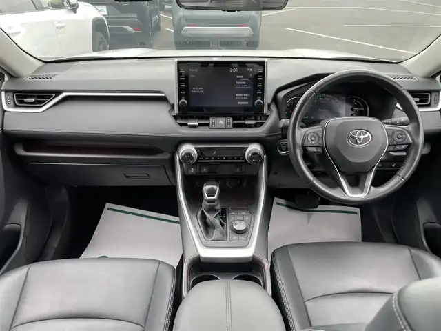 トヨタ ＲＡＶ４ G Zパッケージ 茨城県 2021(令3)年 4万km ホワイトパールクリスタルシャイン 純正ディスプレイオーディオ/【AM・FM・USB・BT】/ルーフレール/サンルーフ/ダウンヒルアシストコントロール/BSM/パワーシート/シートヒーター/シートメモリ/ステアリングヒーター/電動リアゲート/レーダークルコン/ETC/全方位カメラ/前後ドラレコ/前後コーナーセンサー/デジタルインナーミラー/ブレーキホールド/MTモード付AT