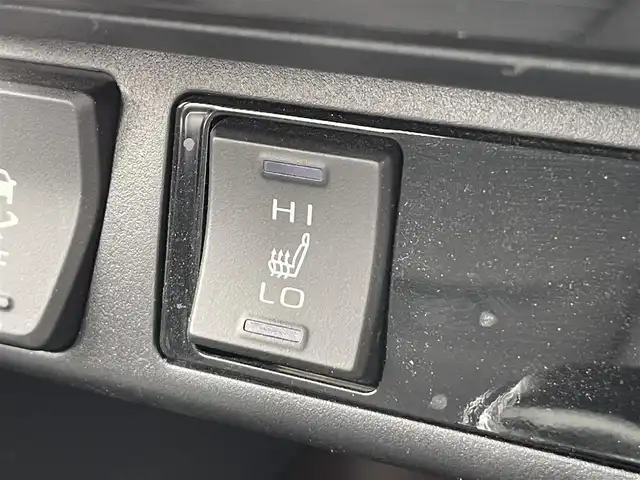 トヨタ ＲＡＶ４ G Zパッケージ 茨城県 2021(令3)年 4万km ホワイトパールクリスタルシャイン 純正ディスプレイオーディオ/【AM・FM・USB・BT】/ルーフレール/サンルーフ/ダウンヒルアシストコントロール/BSM/パワーシート/シートヒーター/シートメモリ/ステアリングヒーター/電動リアゲート/レーダークルコン/ETC/全方位カメラ/前後ドラレコ/前後コーナーセンサー/デジタルインナーミラー/ブレーキホールド/MTモード付AT