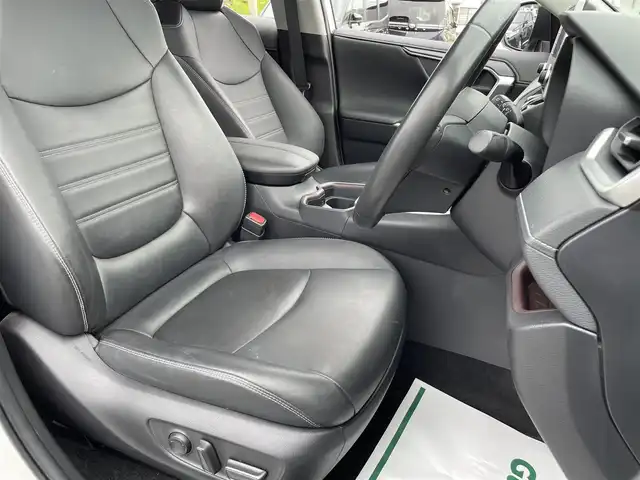 トヨタ ＲＡＶ４ G Zパッケージ 茨城県 2021(令3)年 4万km ホワイトパールクリスタルシャイン 純正ディスプレイオーディオ/【AM・FM・USB・BT】/ルーフレール/サンルーフ/ダウンヒルアシストコントロール/BSM/パワーシート/シートヒーター/シートメモリ/ステアリングヒーター/電動リアゲート/レーダークルコン/ETC/全方位カメラ/前後ドラレコ/前後コーナーセンサー/デジタルインナーミラー/ブレーキホールド/MTモード付AT