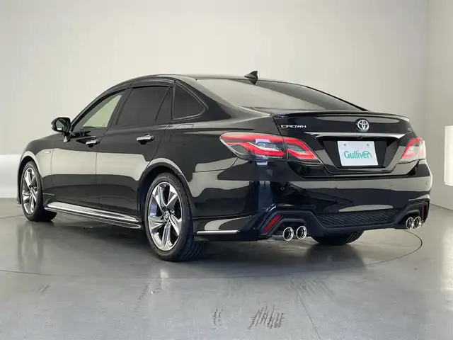 トヨタ クラウン ハイブリッド RS アドバンス 愛知県 2018(平30)年 3.9万km ブラック 純正１２．３型ナビ　フルセグＴＶ　Ｂｌｕｅｔｏｏｔｈ　ムーンルーフ　ガナドールマフラー　黒革　３眼ＬＥＤライト　ＨＵＤ　レーダークルコン　純正ドラレコ　ＥＴＣ２．０　シートエアコン　電動シート　禁煙車