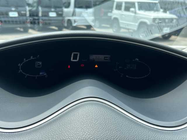日産 セレナ ハイウェイS S HV Aセーフ 和歌山県 2014(平26)年 5.9万km タイガーアイブラウン 純正ナビ/フルセグTV/(AM/FM/DVD/Bluetooth)/アラウンドビューモニター/衝突軽減ブレーキ/横滑り防止/レーンキープ/コーナーセンサー/両側パワースライドドア/クルーズコントロール/アイドリングストップ/ドライブレコーダー/ＥＴＣ/オートライト/フォグランプ/プッシュスタート/スマートキー/純正ＡＷ/革巻ハンドル/ECOモード