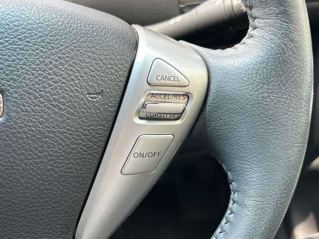 日産 セレナ ハイウェイS S HV Aセーフ 和歌山県 2014(平26)年 5.9万km タイガーアイブラウン 純正ナビ/フルセグTV/(AM/FM/DVD/Bluetooth)/アラウンドビューモニター/衝突軽減ブレーキ/横滑り防止/レーンキープ/コーナーセンサー/両側パワースライドドア/クルーズコントロール/アイドリングストップ/ドライブレコーダー/ＥＴＣ/オートライト/フォグランプ/プッシュスタート/スマートキー/純正ＡＷ/革巻ハンドル/ECOモード
