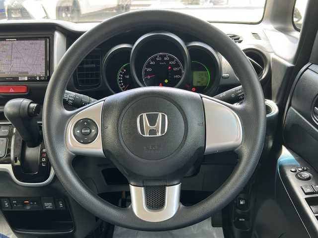 ホンダ Ｎ ＢＯＸ G SSパッケージ 東京都 2017(平29)年 7.9万km プレミアムホワイトパールⅡ 新車時保証書  /取扱説明書【車両/ナビ】/社外SDナビ/フルセグTV【AVIC-RZ900】/SD/CD/DVD/SDREC/BT/アイドリングストップ/両側パワースライドドア/バックカメラ　ETC/後方視覚支援ミラー/スマートキー×2