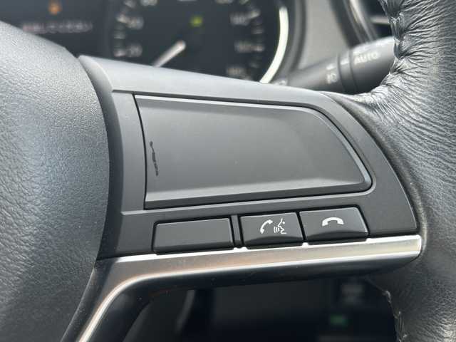 日産 エクストレイル ハイブリッド 20X 福島県 2018(平30)年 2.1万km ブリリアントホワイトパール 純正 MM3180-w 7インチナビ/（BT　AM　FM　TV　iPod)/Bluetooth/アラウンドビューモニター/フルセグTV/インテリジェントルームミラー/本革ステアリング/衝突被害軽減システム/横滑り防止装置/コーナーセンサー/オートライト/LEDライト/フォグランプ/電動リアゲート/純正AW/純正フロアマット/プッシュスタート/スマートキー