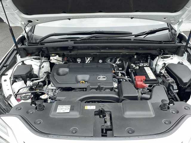 レクサス ＮＸ 250 バージョンL 山口県 2023(令5)年 1.1万km ソニッククォーツ パノラマルーフ/純正14インチナビ/フルセグテレビ/Bluetooth/AM/FMラジオ/USB端子/HDMI入力端子/パノラミックビューモニター/ヘッドアップディスプレイ/ETC2.0/ドライブレコーダー/置くだけ充電/デジタルインナーミラー/ルーフレール/レザーシート/純正フロアマット/純正20インチAW/スマートキー/プッシュアップスタート/スペアキー有/電動パーキングブレーキ/オートブレーキホールド/全席シートヒーター/三眼フルLEDヘッドランプ/フォグランプ/オートライト/Lexus Safety System /・プリクラッシュセーフティ/・緊急時操舵支援/・アダプティブハイビームシステム/ブラインドスポットモニター/取扱説明書/保証書