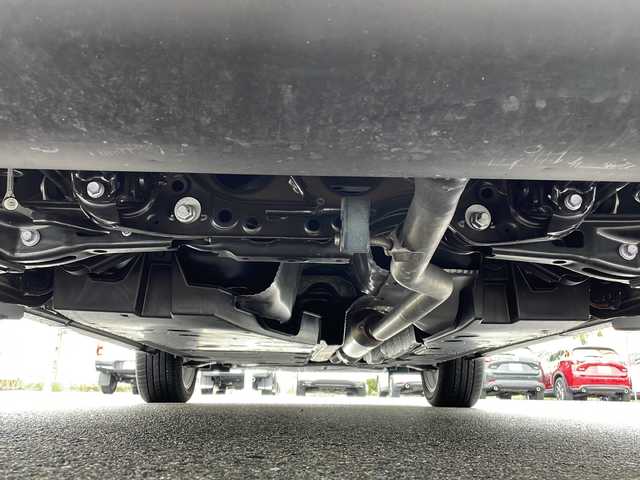 レクサス ＮＸ 250 バージョンL 山口県 2023(令5)年 1.1万km ソニッククォーツ パノラマルーフ/純正14インチナビ/フルセグテレビ/Bluetooth/AM/FMラジオ/USB端子/HDMI入力端子/パノラミックビューモニター/ヘッドアップディスプレイ/ETC2.0/ドライブレコーダー/置くだけ充電/デジタルインナーミラー/ルーフレール/レザーシート/純正フロアマット/純正20インチAW/スマートキー/プッシュアップスタート/スペアキー有/電動パーキングブレーキ/オートブレーキホールド/全席シートヒーター/三眼フルLEDヘッドランプ/フォグランプ/オートライト/Lexus Safety System /・プリクラッシュセーフティ/・緊急時操舵支援/・アダプティブハイビームシステム/ブラインドスポットモニター/取扱説明書/保証書