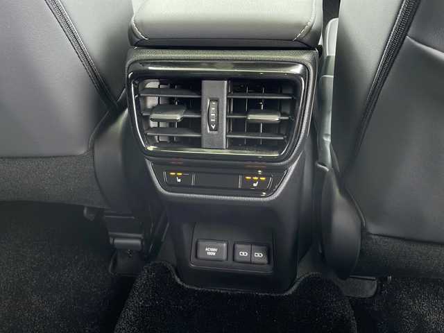 レクサス ＮＸ 250 バージョンL 山口県 2023(令5)年 1.1万km ソニッククォーツ パノラマルーフ/純正14インチナビ/フルセグテレビ/Bluetooth/AM/FMラジオ/USB端子/HDMI入力端子/パノラミックビューモニター/ヘッドアップディスプレイ/ETC2.0/ドライブレコーダー/置くだけ充電/デジタルインナーミラー/ルーフレール/レザーシート/純正フロアマット/純正20インチAW/スマートキー/プッシュアップスタート/スペアキー有/電動パーキングブレーキ/オートブレーキホールド/全席シートヒーター/三眼フルLEDヘッドランプ/フォグランプ/オートライト/Lexus Safety System /・プリクラッシュセーフティ/・緊急時操舵支援/・アダプティブハイビームシステム/ブラインドスポットモニター/取扱説明書/保証書