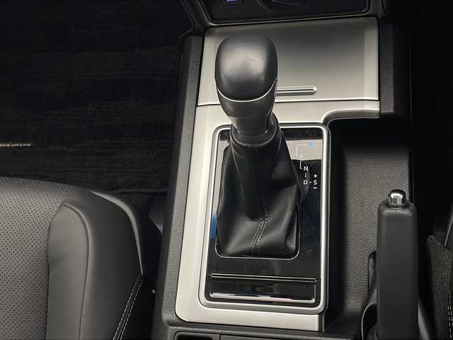 トヨタ ランドクルーザー プラド TX Lパッケージ マットブラED 熊本県 2023(令5)年 2.1万km アティチュードブラックマイカ ムーンルーフ/Toyota Safety Sense/○プリクラシュセーフティ/○レーンディパーチャーアラート/○ロードサインアシスト/○パーキングサポートブレーキ/○レーダークルーズコントロール/○オートマチックハイビーム/○クリアランスソナー/○先行車発進告知/純正９インチSDナビ/フルセグTV/CD/DVD/Bluetooth/バックカメラ/黒革シート/パワーシート/シートヒーター/シートベンチレーション/ルーフレール/純正18インチAW/LEDヘッドライト/ビルトインETC2.0/前後ドライブレコーダー/スマートキー×２/保証書/取扱説明書