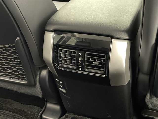 トヨタ ランドクルーザー プラド TX Lパッケージ マットブラED 熊本県 2023(令5)年 2.1万km アティチュードブラックマイカ ムーンルーフ/Toyota Safety Sense/○プリクラシュセーフティ/○レーンディパーチャーアラート/○ロードサインアシスト/○パーキングサポートブレーキ/○レーダークルーズコントロール/○オートマチックハイビーム/○クリアランスソナー/○先行車発進告知/純正９インチSDナビ/フルセグTV/CD/DVD/Bluetooth/バックカメラ/黒革シート/パワーシート/シートヒーター/シートベンチレーション/ルーフレール/純正18インチAW/LEDヘッドライト/ビルトインETC2.0/前後ドライブレコーダー/スマートキー×２/保証書/取扱説明書