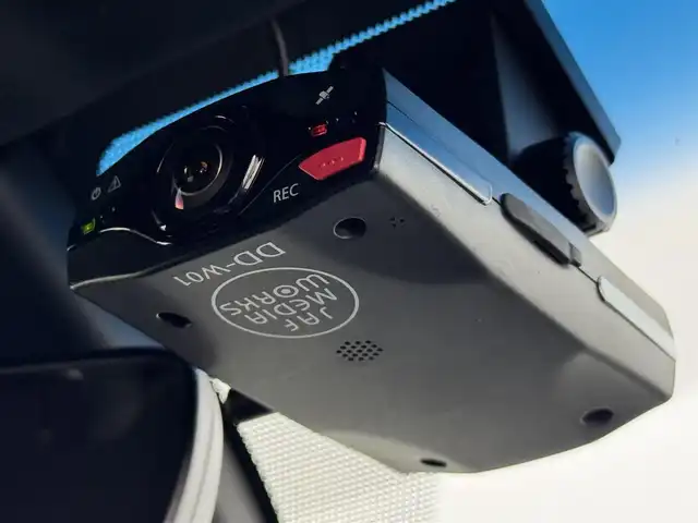 トヨタ クラウン ハイブリッド RS アドバンス 福岡県 2018(平30)年 7.7万km プレシャスブラックパール 純正ナビ（フルセグＴＶ）　/バックカメラ　/トヨタセーフティセンス　/レーダークルコン　/ＢＳＭ　/パワーシート　/ステアリングヒーター　/オートホールド　/ＥＴＣ２．０　/ドラレコ　/オートライト　/純正アルミホイール