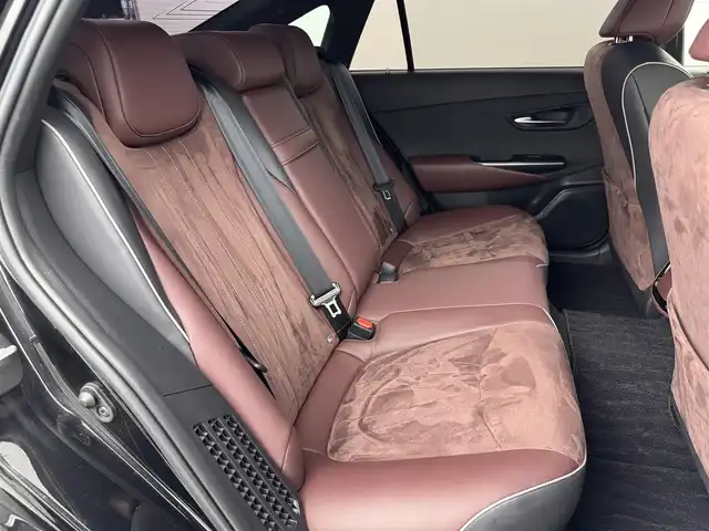 トヨタ クラウン ハイブリッド RS アドバンス 福岡県 2018(平30)年 7.7万km プレシャスブラックパール 純正ナビ（フルセグＴＶ）　/バックカメラ　/トヨタセーフティセンス　/レーダークルコン　/ＢＳＭ　/パワーシート　/ステアリングヒーター　/オートホールド　/ＥＴＣ２．０　/ドラレコ　/オートライト　/純正アルミホイール