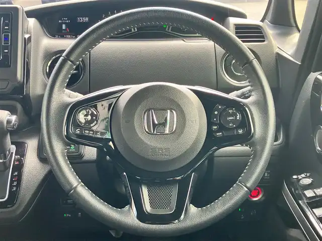 ホンダ Ｎ ＢＯＸ カスタム EX 静岡県 2022(令4)年 3.4万km プラチナホワイトパール エンジンスタートボタン/保証書/取扱説明書/パワーステアリング/パワーウィンドウ/アイドリングストップ/スマートキー（スペアキー1本）/AAC/クルーズコントロール/バックカメラ/純正SDナビ（フルセグTV、BT接続、DVD再生機能、CDチェンジャー）/USB入力端子/ビルトインETC/ウォークスルー/純正フロアマット/純正アルミホイール/布系シート/D+N席シートヒーター/両側パワースライドドア/ABS/横滑り防止装置/コーナーセンサー/レーンキープアシスト/オートライト/オートマチックハイビーム/LEDヘッドライト/W+サイドエアバッグ/衝突軽減システム/カーテンエアバック