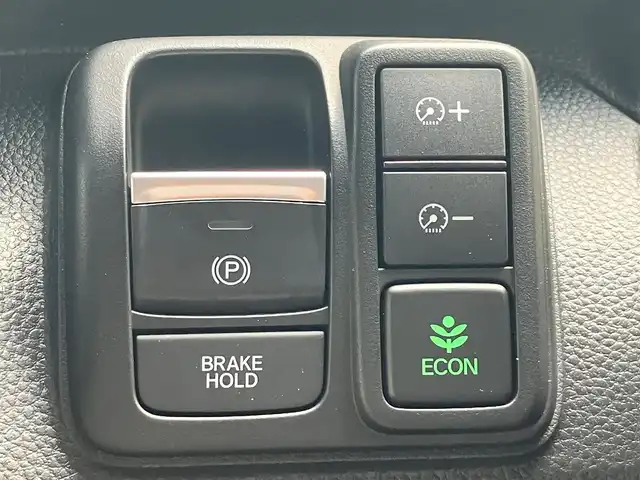 ホンダ Ｎ ＢＯＸ カスタム EX 静岡県 2022(令4)年 3.4万km プラチナホワイトパール エンジンスタートボタン/保証書/取扱説明書/パワーステアリング/パワーウィンドウ/アイドリングストップ/スマートキー（スペアキー1本）/AAC/クルーズコントロール/バックカメラ/純正SDナビ（フルセグTV、BT接続、DVD再生機能、CDチェンジャー）/USB入力端子/ビルトインETC/ウォークスルー/純正フロアマット/純正アルミホイール/布系シート/D+N席シートヒーター/両側パワースライドドア/ABS/横滑り防止装置/コーナーセンサー/レーンキープアシスト/オートライト/オートマチックハイビーム/LEDヘッドライト/W+サイドエアバッグ/衝突軽減システム/カーテンエアバック