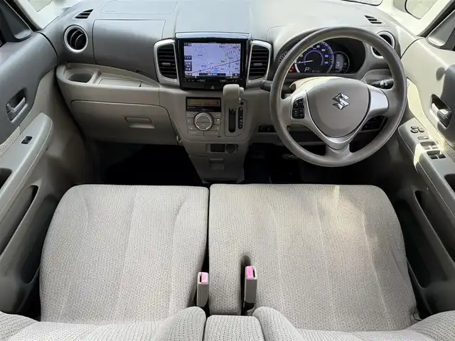 スズキ スペーシア X 滋賀県 2015(平27)年 8.5万km クリスタルホワイトP 社外8インチナビ/(CD/DVD/Bluetooth/フルセグTV)/バックカメラ/衝突軽減ブレーキ/両側電動スライドドア/シートヒーター/前後ドライブレコーダー/ETC/車線逸脱警報/HIDヘッドライト/オートライト/プッシュスタート/スマートキー