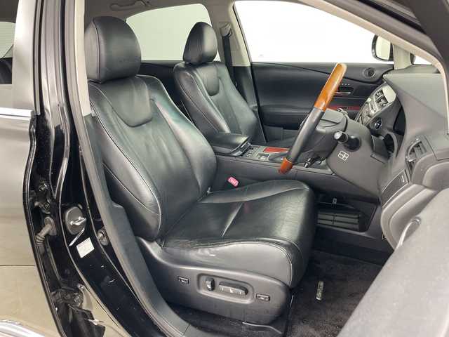 レクサス ＲＸ 450h バージョンL エアサス 道央・札幌 2012(平24)年 13.4万km ブラック ・4WD/・純正ナビ&CD&DVD&HDD&AUX&TV/・パワーバックドア/・サンルーフ/・バック/サイドカメラ/・サイドカメラ/・クルーズコントロール/・コーナーセンサー/・ヘッドアップディスプレイ/・横滑り防止装置/・前席エアシート/・前席パワーシート/・前席メモリ付シート/・レザーシート/・ビルトインETC/・ステアリングスイッチ/・電動格納ミラー/・純正フロアマット/・HIDヘッドライト/・オートライト/・スマートキー/・スペアキー/・純正エンジンスターター