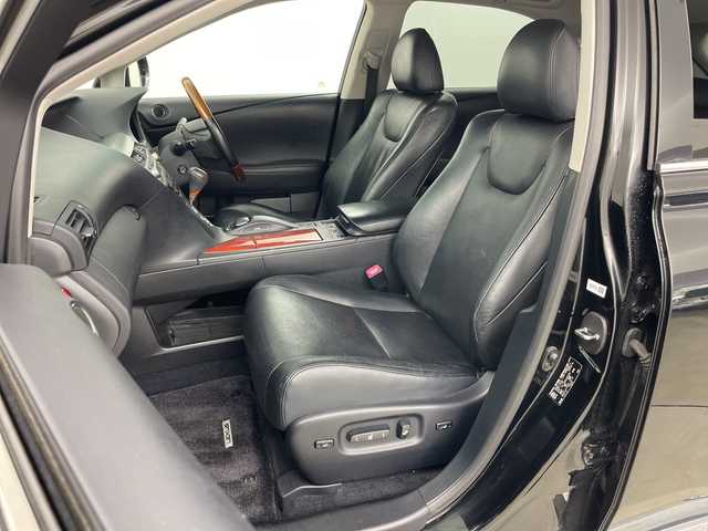 レクサス ＲＸ 450h バージョンL エアサス 道央・札幌 2012(平24)年 13.4万km ブラック ・4WD/・純正ナビ&CD&DVD&HDD&AUX&TV/・パワーバックドア/・サンルーフ/・バック/サイドカメラ/・サイドカメラ/・クルーズコントロール/・コーナーセンサー/・ヘッドアップディスプレイ/・横滑り防止装置/・前席エアシート/・前席パワーシート/・前席メモリ付シート/・レザーシート/・ビルトインETC/・ステアリングスイッチ/・電動格納ミラー/・純正フロアマット/・HIDヘッドライト/・オートライト/・スマートキー/・スペアキー/・純正エンジンスターター
