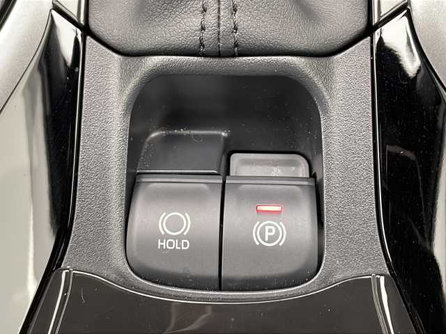 トヨタ カローラ クロス ハイブリッド Z 千葉県 2022(令4)年 1.1万km プラチナホワイトパールマイカ ワンオーナー/純正ディスプレイオーディオ/AM/FM/BT/USB/ナビ機能有/フルセグTV/レーダークルーズコントロール/BSM/クリアランスソナー/RCTA/PKSB/RSA/アラウンドビューモニター/パワーバックドア/LEDヘッドライト/ビルトインETC/ドライブレコーダー/パワーシート/シートヒーター