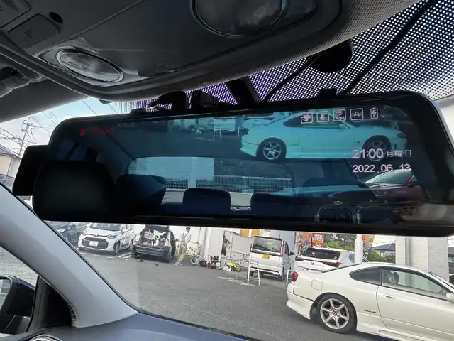 フォルクスワーゲン ゴルフ TSI コンフォートライン 熊本県 2011(平23)年 6.8万km ディープブラックパールエフェクト 社外HDDナビ/【ワンセグTV/CD/DVD/AUX】/ミラー型ドライブレコーダー/ETC/革調シートカバー/オートライト/ヘッドライトレベライザー/リモコンキー/純正フロアマット/純正アルミホイール/車両取扱説明書