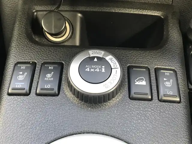 日産 エクストレイル 20Xtt 富山県 2012(平24)年 8.5万km ブリリアントホワイトパール 4WD/社外ナビ/フルセグTV/Bluetooth/ドライブレコーダー/クルーズコントロール/ダウンヒルアシストコントロール/ルーフレール/スマートキー/シートヒーター/オートライト/フォグランプ