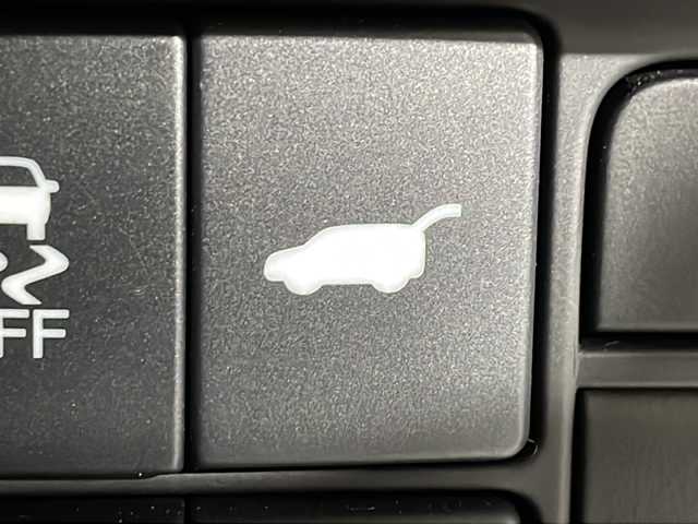 ホンダ オデッセイ ハイブリッド e:HEVアブソルート EX 広島県 2021(令3)年 4.4万km プレミアムスパークルブラックパール 禁煙車/純正１０型ナビ/全周囲カメラ/シートヒーター/１５００Ｗ給電/電動リアゲート/パワーシート/ブラインドスポットモニター/パーキングアシスト/両側パワースライドドア/レーダークルーズコントロール/ＥＴＣ２．０/エアバッグ(運転席/助手席/サイド/カーテン)/純正18インチアルミホイール(225/50/R18)