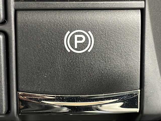 ホンダ オデッセイ ハイブリッド e:HEVアブソルート EX 広島県 2021(令3)年 4.4万km プレミアムスパークルブラックパール 禁煙車/純正１０型ナビ/全周囲カメラ/シートヒーター/１５００Ｗ給電/電動リアゲート/パワーシート/ブラインドスポットモニター/パーキングアシスト/両側パワースライドドア/レーダークルーズコントロール/ＥＴＣ２．０/エアバッグ(運転席/助手席/サイド/カーテン)/純正18インチアルミホイール(225/50/R18)