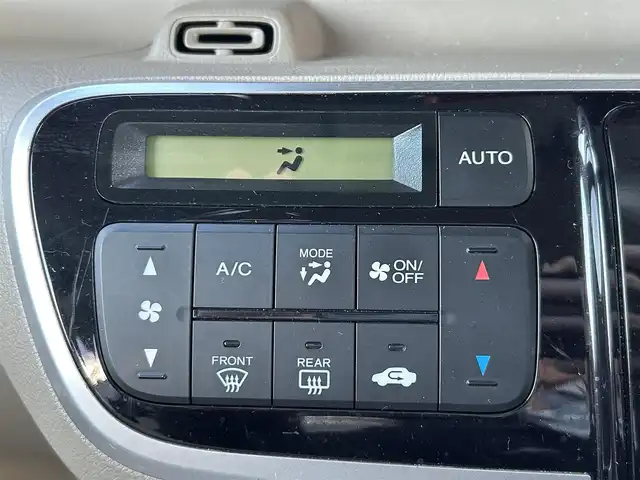 ホンダ Ｎ ＢＯＸ G Lパッケージ 栃木県 2015(平27)年 5.1万km イノセントブルーメタリック シティブレーキアクティブシステム（CTBA）/純正7インチナビ/フルセグTV/DVD/Bluetooth/バックカメラ/ETC/前ドライブレコーダー/両側パワースライドドア/スマートキー×2/プッシュスタート/ステアリングリモコン/アイドリングストップ/横滑り防止装置/オートリトラミラー/シートバックテーブル/サンシェード/純正フロアマット