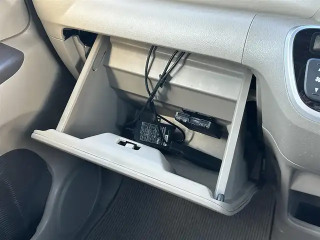 ホンダ Ｎ ＢＯＸ G Lパッケージ 栃木県 2015(平27)年 5.1万km イノセントブルーメタリック シティブレーキアクティブシステム（CTBA）/純正7インチナビ/フルセグTV/DVD/Bluetooth/バックカメラ/ETC/前ドライブレコーダー/両側パワースライドドア/スマートキー×2/プッシュスタート/ステアリングリモコン/アイドリングストップ/横滑り防止装置/オートリトラミラー/シートバックテーブル/サンシェード/純正フロアマット