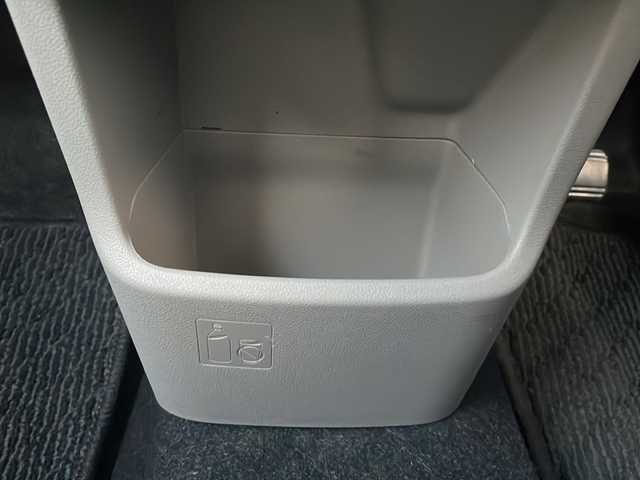 スバル ステラ L スマートアシスト 千葉県 2016(平28)年 6万km ピンク 社外オーディオ(Clarlan Intelligent tune CZ215)/CD再生/AM/FMラジオ/ミュージックプレイヤー接続/後方コーナーセンサー/横滑り防止装置/リモコンキー/誤発進抑止機能/衝突警報/衝突回避支援ブレーキ